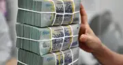 Cho dân mượn sổ đỏ vay vốn: Họ dân tránh gánh khoản nợ 10 tỷ nhờ một điều khoản