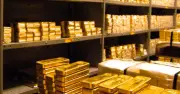 Châu Á đổ tiền vào vàng ETF: Lượng nắm giữ tăng gấp ba, hút hàng chục tỷ USD