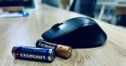 Chuột không dây Bluetooth hay Wireless: Loại nào tiết kiệm pin hơn?