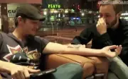 Chuyên gia biohacking tự cấy chip điện tử vào cánh tay năm 2013