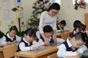 Cần cắt giảm thủ tục hành chính, hội họp hình thức để giáo viên tập trung chuyên môn