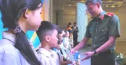 Công an TP.HCM trao 139 suất học bổng Nguyễn Thị Minh Khai và tuyên dương 50 gia đình tiêu biểu