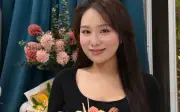 Con gái lớn NSND Trịnh Kim Chi gây chú ý trong ngày đặc biệt