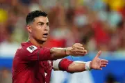 C.Ronaldo 'mất hút', Bồ Đào Nha hòa Colombia 0-0, rơi vào nhánh đấu khó