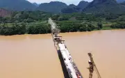 Cầu vượt sông Mã tại Bá Thước đối mặt nguy cơ chậm tiến độ vì giải phóng mặt bằng