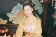 Cuộc sống của mỹ nhân gợi cảm nhất Thiên Long Bát Bộ sau khi lấy chồng tỷ phú