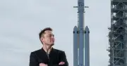 Elon Musk phải mất 31.700 năm để đếm hết 1.000 tỷ USD