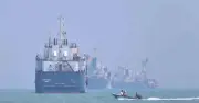 Eo biển Hormuz mở cửa lại, giá dầu khi nào về bờ?