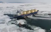 EU thúc đẩy trừng phạt LNG Nga nhưng vẫn nhập khẩu kỷ lục
