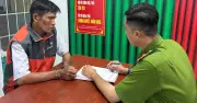 Gã xe ôm cướp vé số của người già ở TPHCM bị bắt, lộ ra 5 tiền án, tiền sự