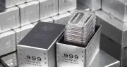 Giá bạc hôm nay 2/6/2026: Lại giảm, các lo ngại mới đang phát sinh