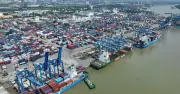 Giá cước tàu biển vẫn tăng mạnh dù căng thẳng Trung Đông hạ nhiệt