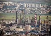 Giá dầu thế giới giảm 3% sau thỏa thuận ngừng bắn Israel - Liban