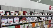 Giá ngang xe máy, nồi cơm điện gần 30 triệu đồng vẫn được săn đón