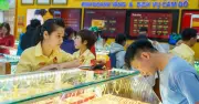 Giá vàng thế giới hôm nay 9/6/2026: Giảm 10 USD, chờ báo cáo lạm phát Mỹ