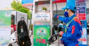 Giá xăng E10 giảm gần 3.000 đồng/lít sau nửa tháng, liệu có duy trì?