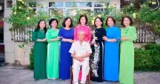 Gia đình 7 con gái hiếu thảo: Người là đại tá, người chủ khách sạn