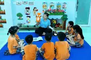 Giáo viên mầm non nghỉ hưu sớm 5 tuổi được hưởng chế độ tinh giản biên chế?