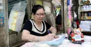 Hộ kinh doanh kêu khổ vì vừa kê khai điện tử vừa ghi sổ tay