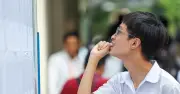 Hà Nội và TPHCM: Hàng nghìn thí sinh làm thủ tục thi tốt nghiệp THPT 2026