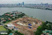 Hệ sinh thái hồ Tây đối mặt thách thức môi trường lớn từ rác thải nhựa