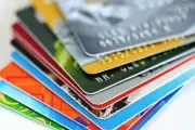 Hai thanh niên mở 22 tài khoản ngân hàng tiếp tay đường dây cờ bạc xuyên biên giới