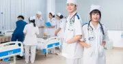Học điều dưỡng tại HUTECH: Thực hành lâm sàng tăng cường, học bổng 30%