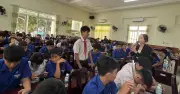 Học sinh Khánh Hòa học cách biến AI thành 'gia sư' trong học tập