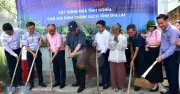 Hội doanh nhân trẻ Việt Nam trao 2 nhà tình nghĩa tại Gia Lai