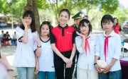 Hiền Thục xúc động trong chuyến thiện nguyện tại Lào Cai và Lai Châu