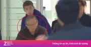 HLV Park Hang-seo cúi đầu tại sân bay Incheon giữa làn sóng phản đối sau World Cup 2026