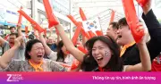 Hơn 10.000 người đổ về quảng trường xem Hàn Quốc đá World Cup ban ngày sau 24 năm