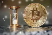 Hơn 1.200 tỷ USD bốc hơi: Bitcoin lao dốc khỏi thời hoàng kim