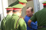 Hàng trăm người theo dõi phiên tòa xử vụ thảm án 3 người chết ở Tây Ninh