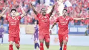 Hoàng Anh Gia Lai ngược dòng hạ Hà Nội FC, trụ hạng sớm một vòng