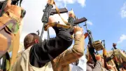 Houthi tấn công tên lửa vào Israel, cấm tàu Israel qua Biển Đỏ