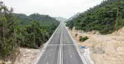 Hết thời đua nhau bỏ giá thấp, nhà thầu xây dựng chật vật vì 2 điểm nghẽn