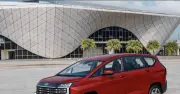 Hyundai giảm giá mạnh Santa Fe 220 triệu, Stargazer 107 triệu tháng 6