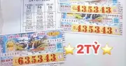 Đi chợ mua vé số ủng hộ, người phụ nữ trúng 2 tỉ đồng