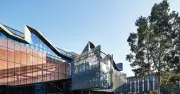 Đại học Monash tăng 5 bậc, xếp thứ 31 thế giới theo QS 2027