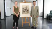 Đại sứ Việt Nam tại Pháp chiêm ngưỡng bức họa 'Hòa bình muôn năm' của Picasso