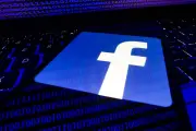 Điểm tuần: Facebook sự cố toàn cầu, iOS 27 ra mắt cùng Siri AI