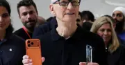 iPhone 18 Pro có thể tăng 200 USD, Tim Cook thừa nhận khó tránh khỏi