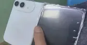 iPhone Fold lộ diện màu trắng thực tế: Apple sắp hồi sinh Touch ID?