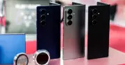 iPhone gập đầu tiên thách thức Samsung trong phân khúc smartphone cao cấp