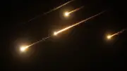 Iran phóng tên lửa đạn đạo vào Israel, IDF bắn hạ hai quả