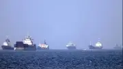 Iran tái đóng cửa eo biển Hormuz, leo thang căng thẳng Trung Đông