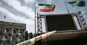 Iran tấn công hàng loạt căn cứ Mỹ ở Trung Đông, tung video bắn rơi UAV MQ-9