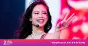 Jennie gây tranh cãi với vũ đạo táo bạo tại Governors Ball 2026