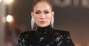 Jennifer Lopez tìm lại chính mình sau cuộc ly hôn ồn ào với Ben Affleck